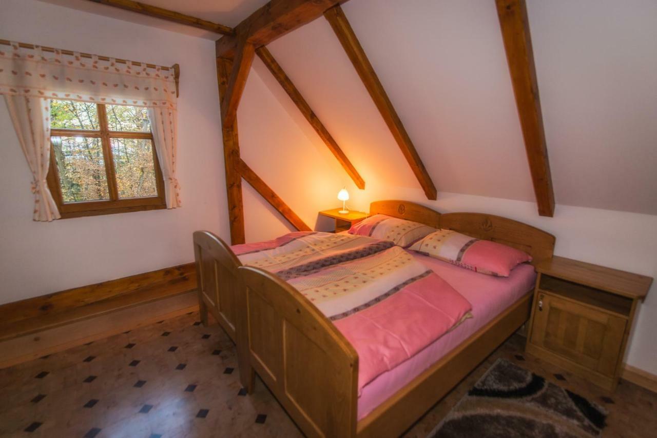 Vineyard Cottage Vina In Medu Trebelno Bagian luar foto